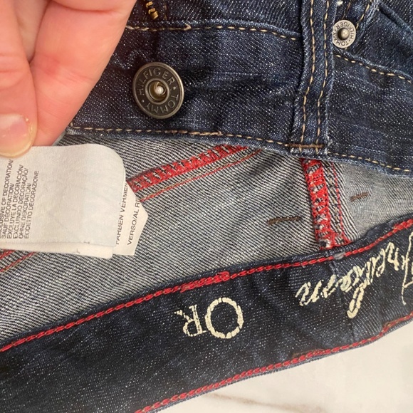 Tommy Hilfiger Jeans - Picture 6 of 10